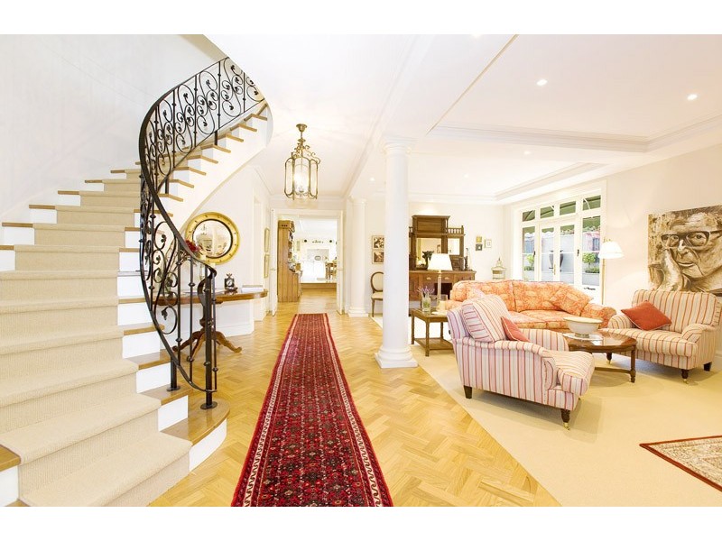 27 Cherry Street, Warrawee NSW 2074