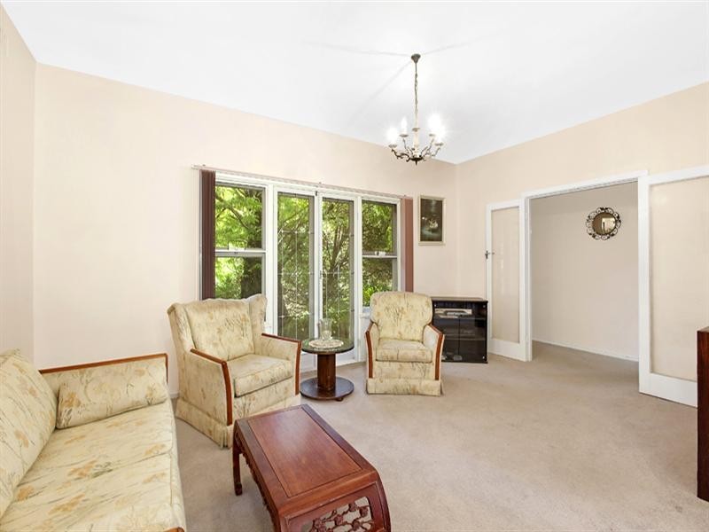 9 Dalton Road, St Ives NSW 2075