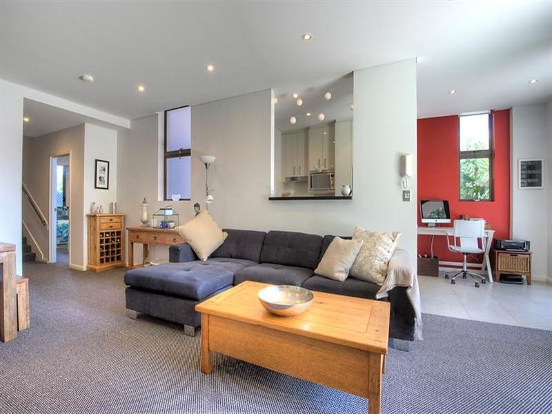 206/2C Munderah Street, Wahroonga NSW 2076