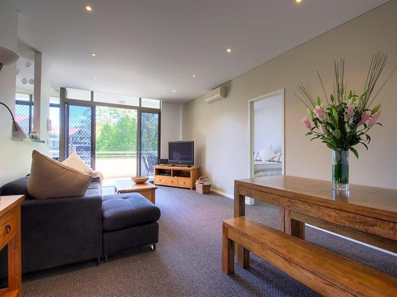 206/2C Munderah Street, Wahroonga NSW 2076