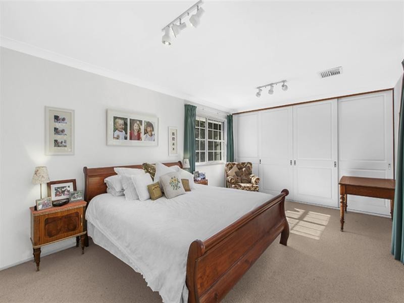 8 Eurong Street, Wahroonga NSW 2076