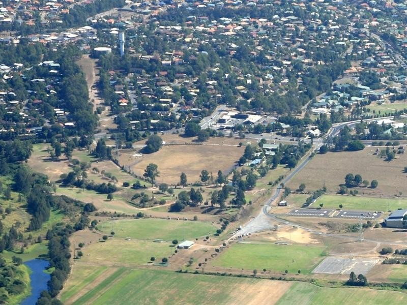 Eatons Hill QLD 4037