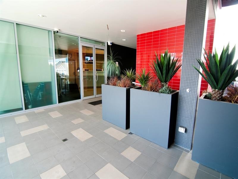 B/609 Robinson Road West, Aspley QLD 4034