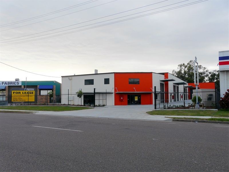 1,2/12 Paisley Drive, Lawnton QLD 4501