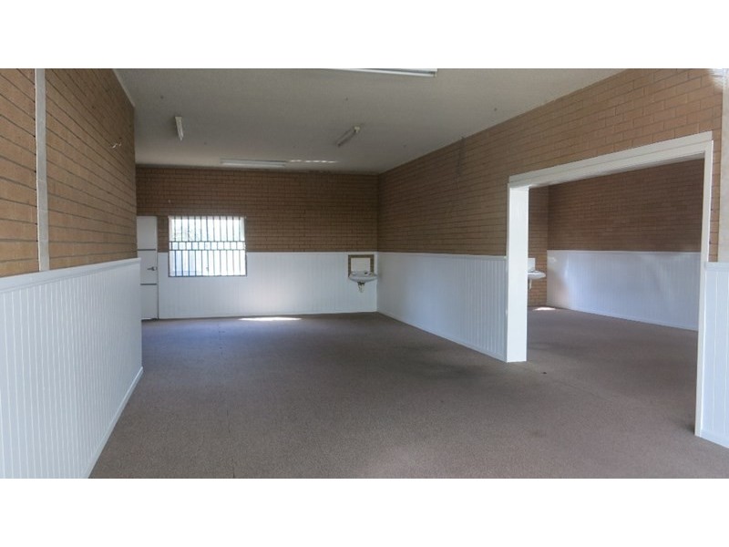 50 Hornibrook Esplanade, Clontarf QLD 4019