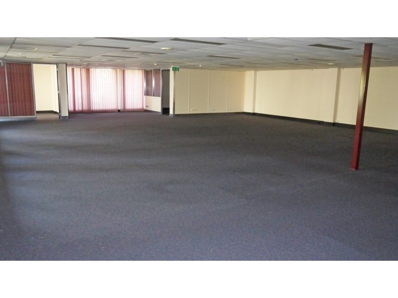 219 Gympie Road, Strathpine QLD 4500