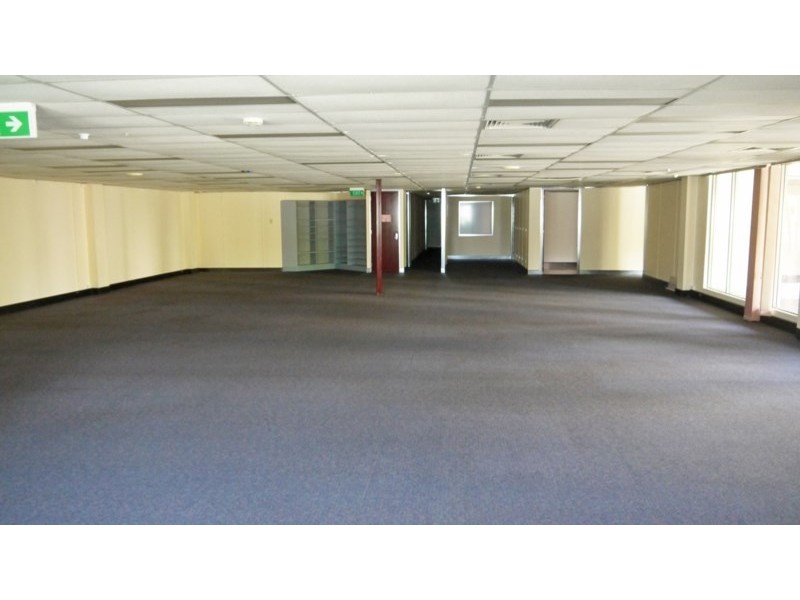 219 Gympie Road, Strathpine QLD 4500