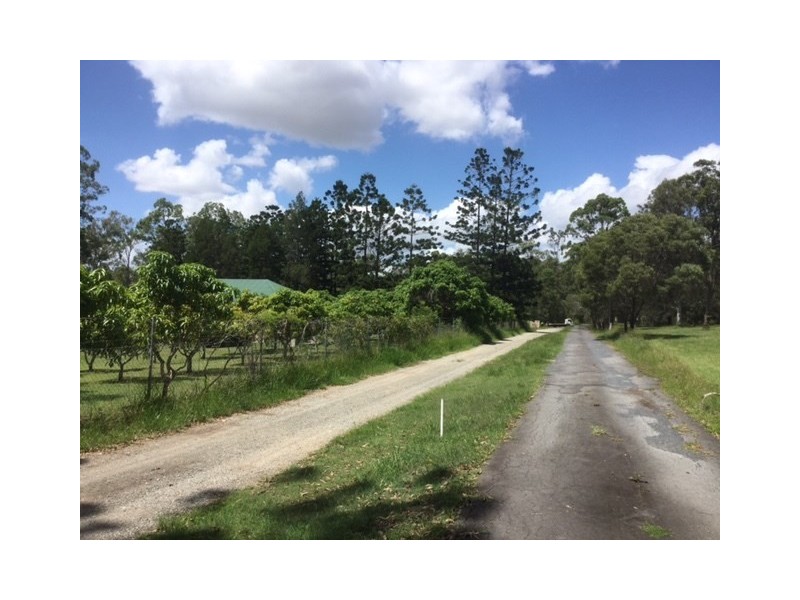 Bridgeman Downs QLD 4035