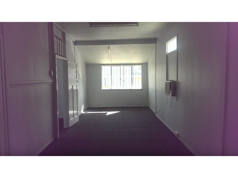 413 Gympie Road, Strathpine QLD 4500