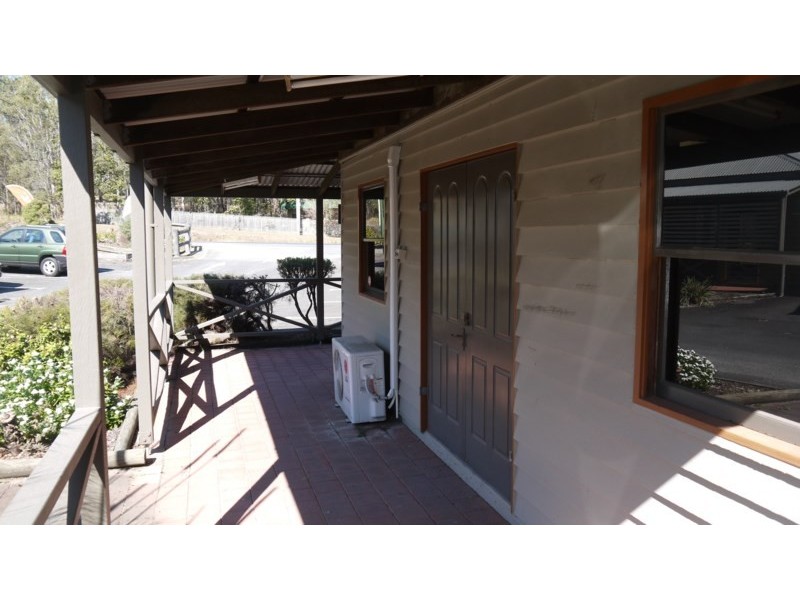 11/220 Mt Glorious Road, Samford Valley QLD 4520