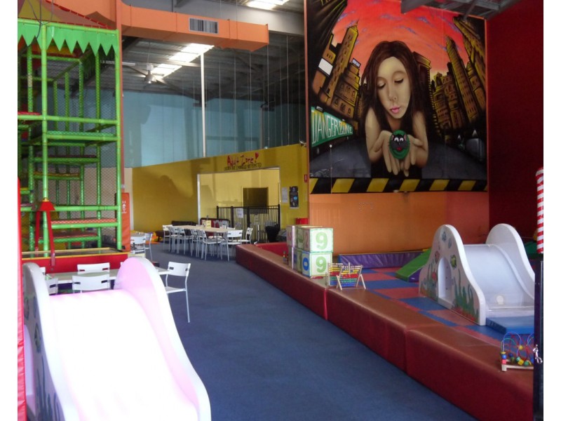 15+16/104 Gympie Road, Strathpine QLD 4500