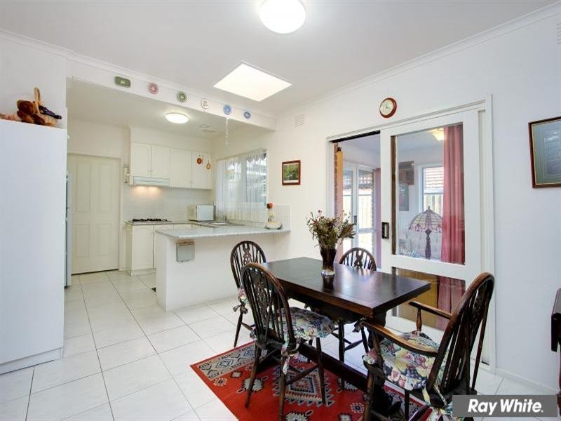 12 Ti-Tree Grove, Mornington VIC 3931