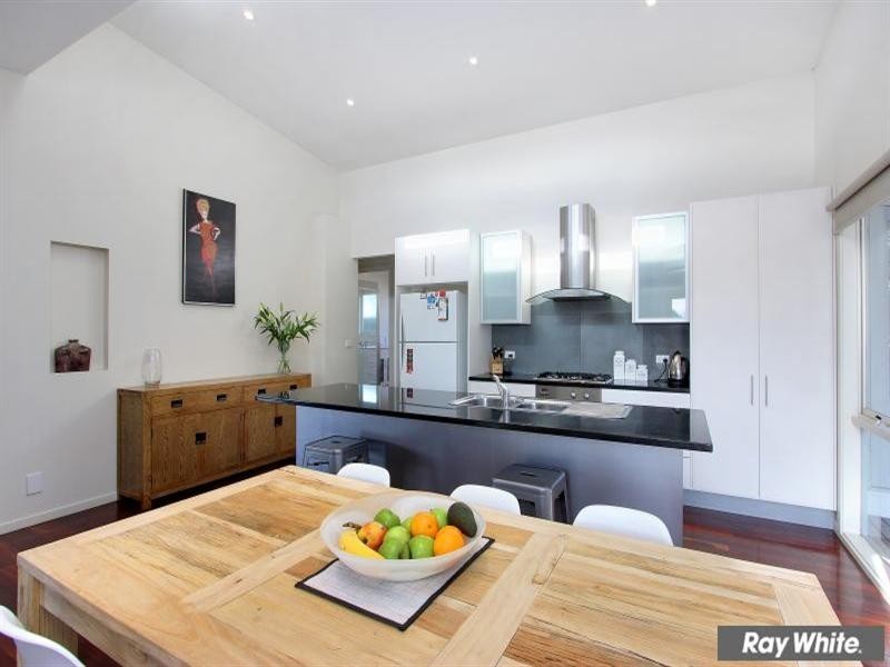 17 Saltaire Lane, Mornington VIC 3931