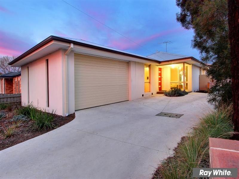 1/28 Adelaide Street, Mornington VIC 3931