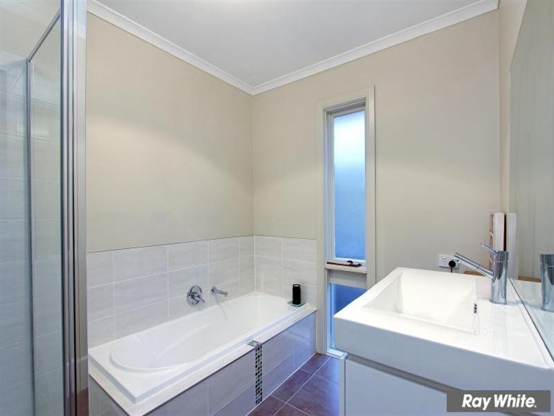 1/28 Adelaide Street, Mornington VIC 3931