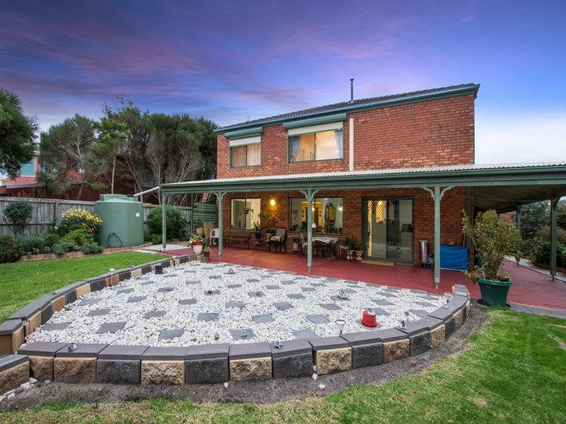 49 Victoria Street, Safety Beach VIC 3936