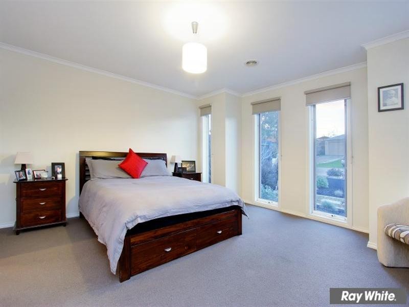 10 Sweetlands Court, Mount Martha VIC 3934