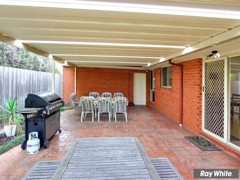 22 Robin Hill Drive, Mornington VIC 3931