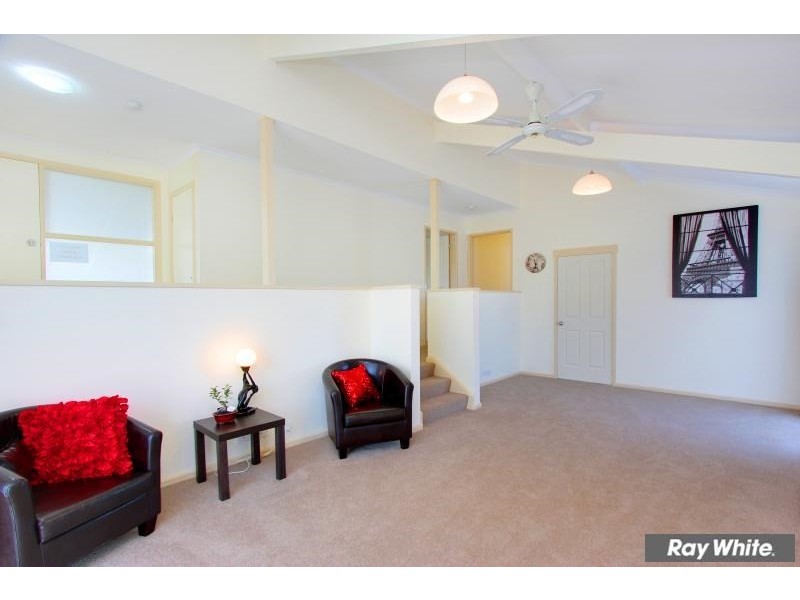 6 Sanderling Crescent, Mornington VIC 3931