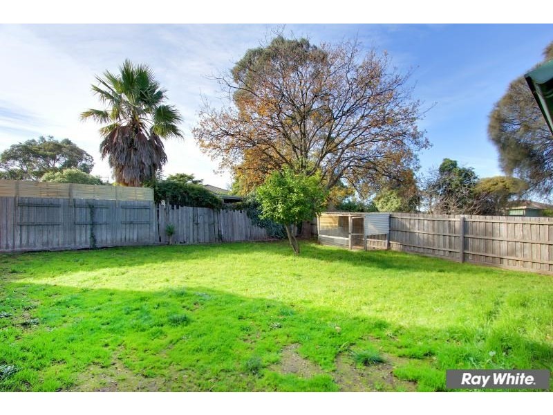 6 Sanderling Crescent, Mornington VIC 3931