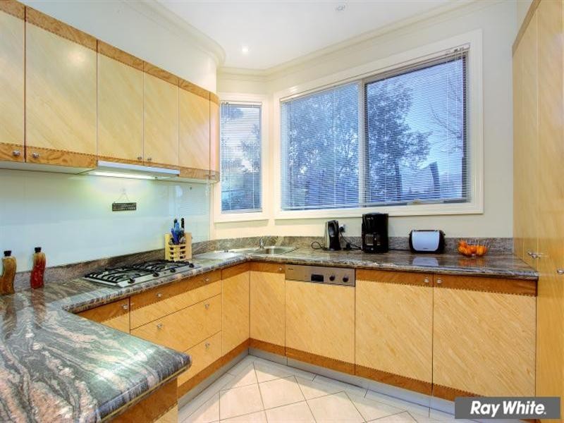 13 Cook Street, Mornington VIC 3931