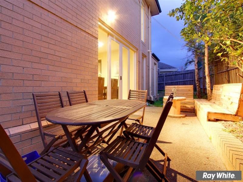 13 Cook Street, Mornington VIC 3931