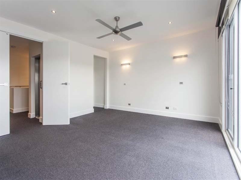 21 Bath Street, Mornington VIC 3931