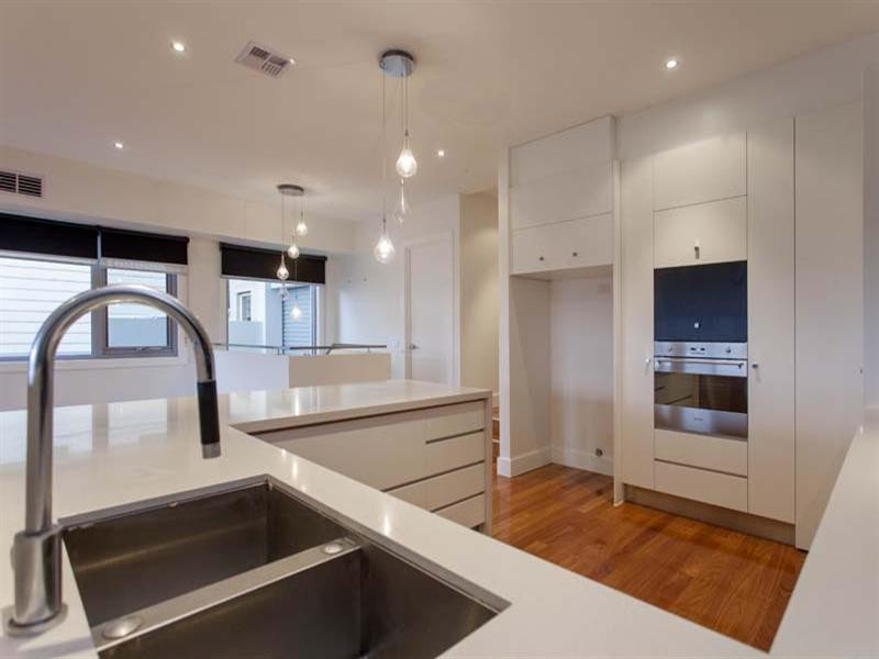 21 Bath Street, Mornington VIC 3931