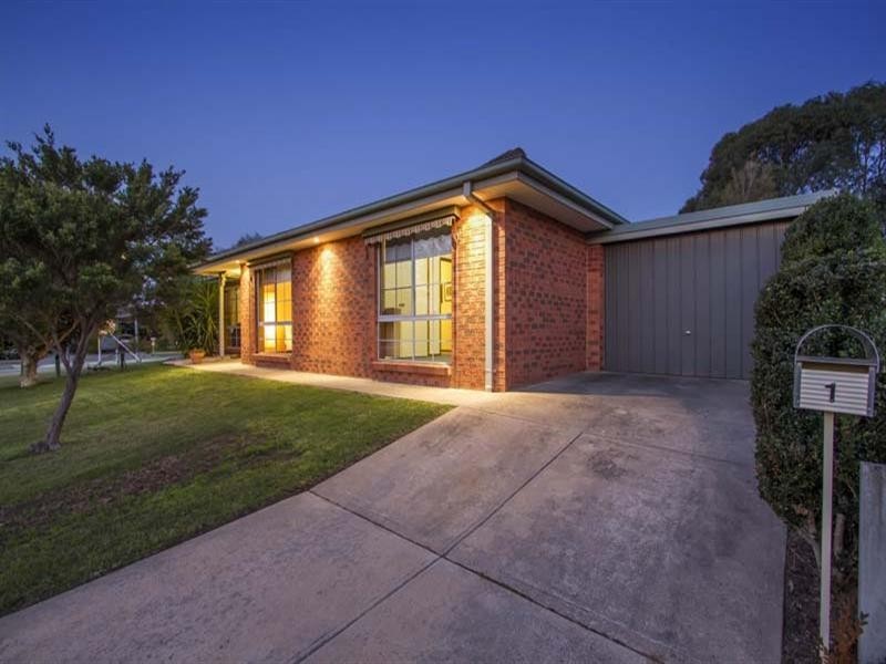 1 Cranswick Court, Mornington VIC 3931