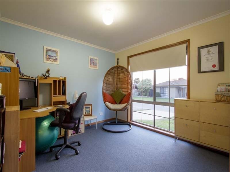 1 Cranswick Court, Mornington VIC 3931