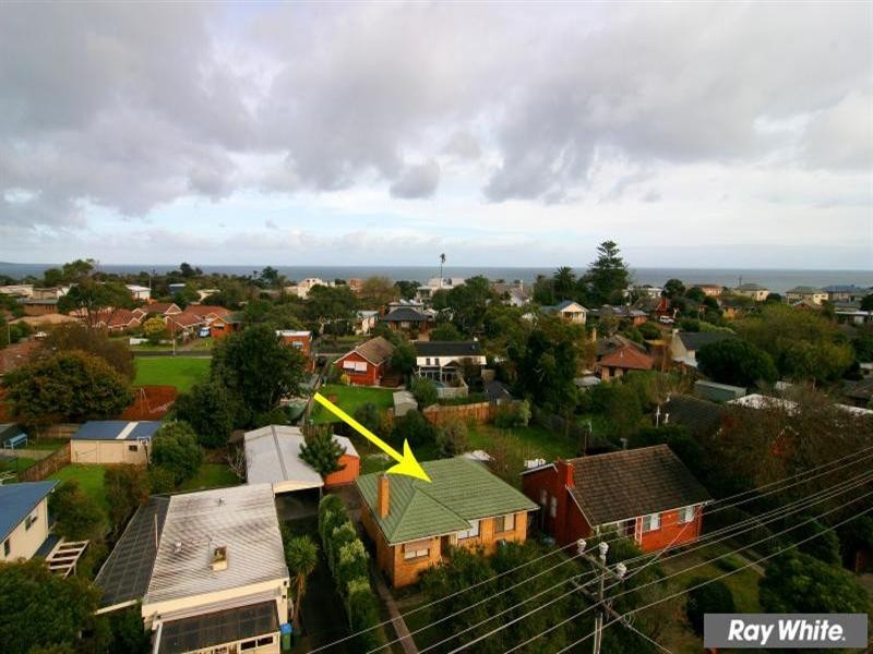 33 Strachans Road, Mornington VIC 3931