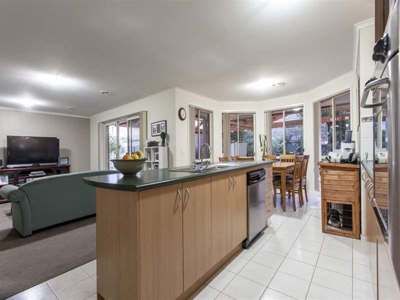 41 Paperbark Drive, Mount Martha VIC 3934