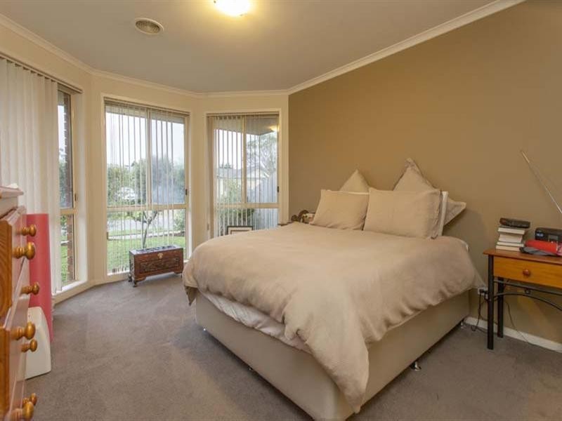 41 Paperbark Drive, Mount Martha VIC 3934