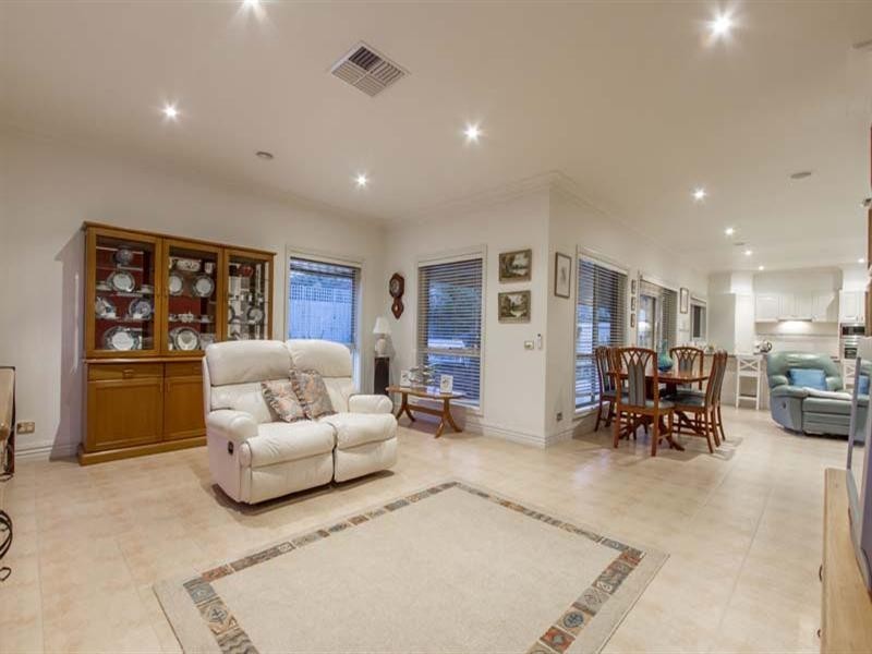 79 Summerfield Drive, Mornington VIC 3931