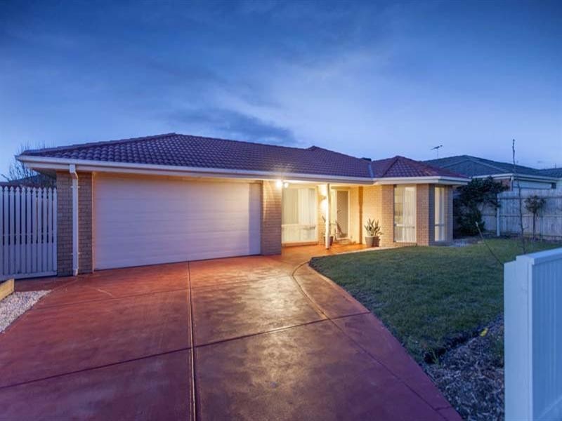 37 Tonkin Street, Safety Beach VIC 3936