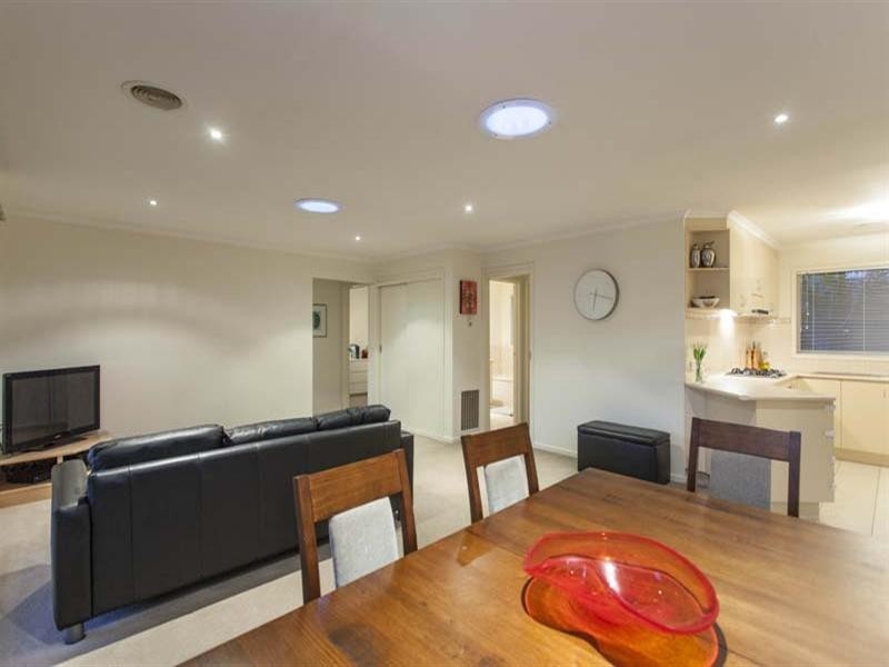 37 Tonkin Street, Safety Beach VIC 3936