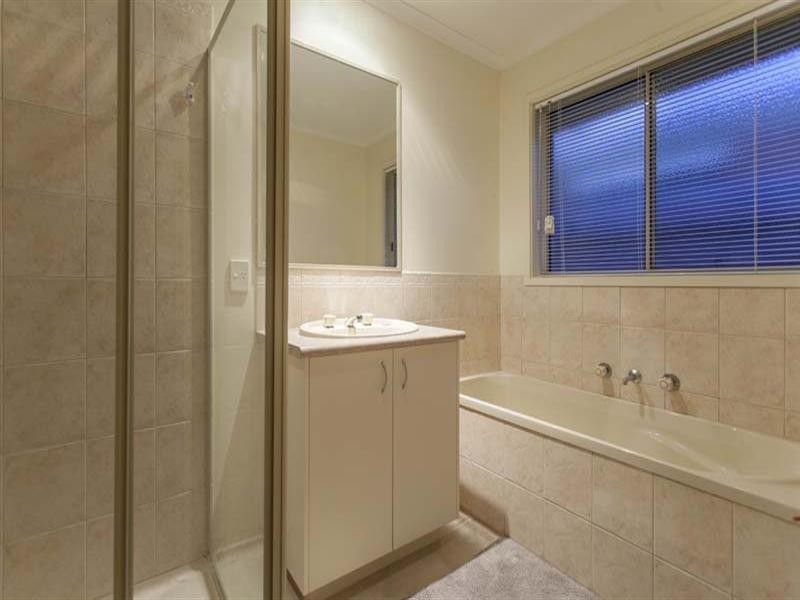 37 Tonkin Street, Safety Beach VIC 3936