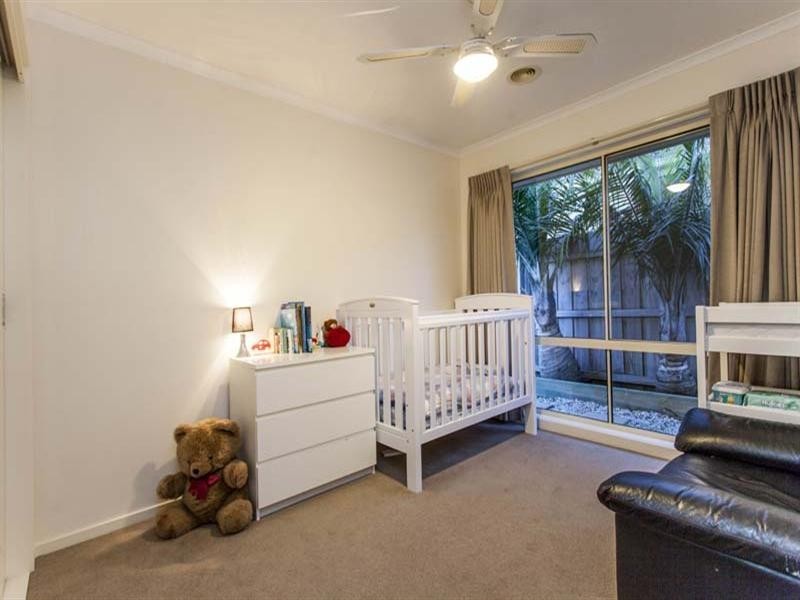 37 Tonkin Street, Safety Beach VIC 3936