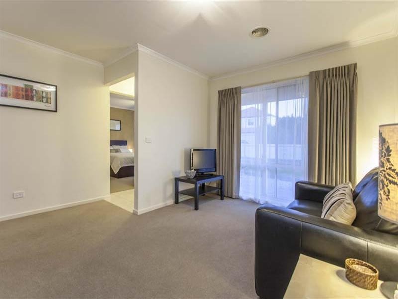 37 Tonkin Street, Safety Beach VIC 3936