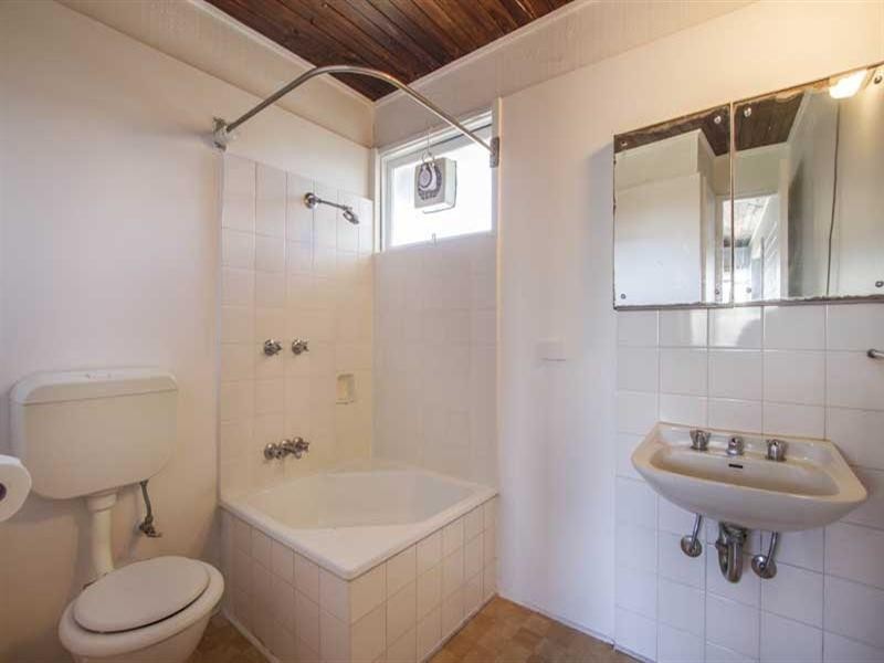 11/151 Mount Eliza Way, Mount Eliza VIC 3930