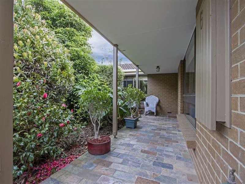 6/94 Beleura Hill Road, Mornington VIC 3931