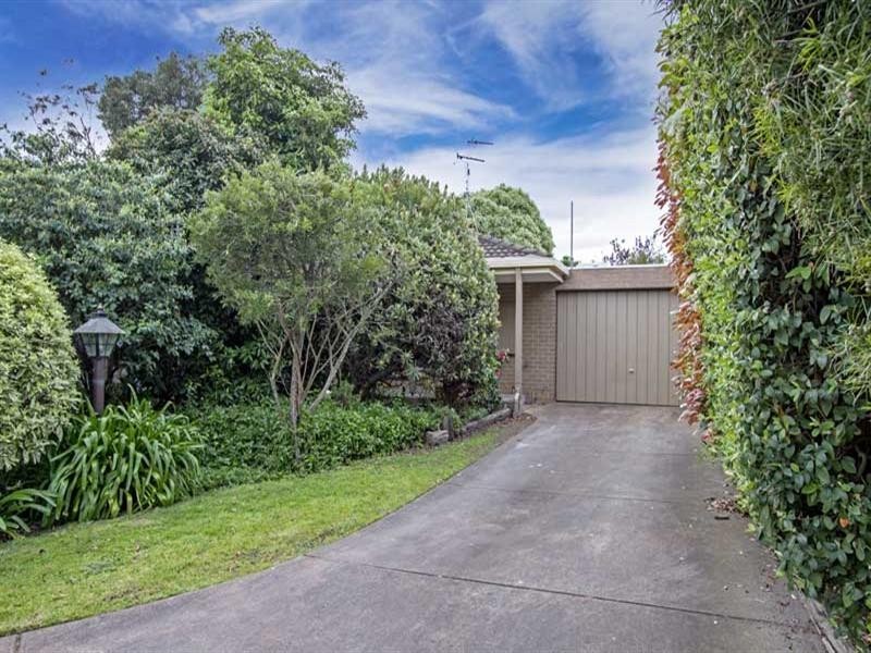 6/94 Beleura Hill Road, Mornington VIC 3931