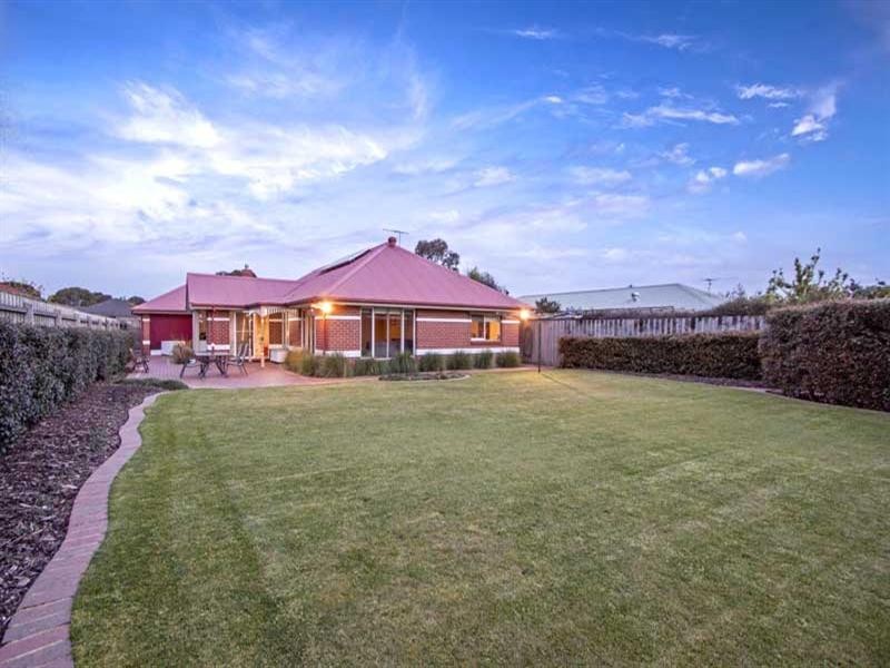 5 Botany Walk, Mornington VIC 3931