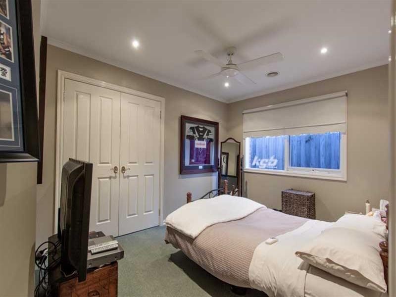 5 Botany Walk, Mornington VIC 3931