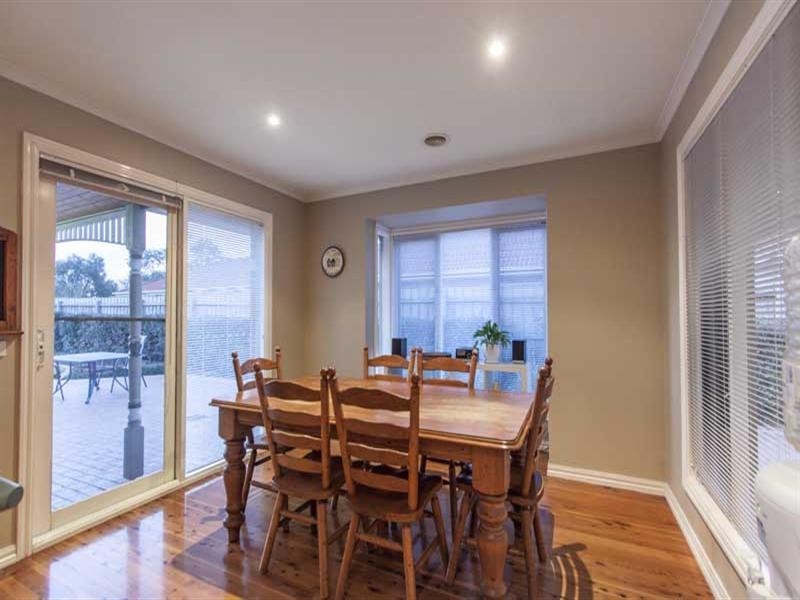 5 Botany Walk, Mornington VIC 3931