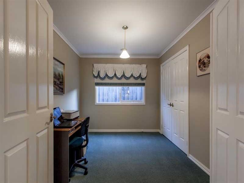 5 Botany Walk, Mornington VIC 3931