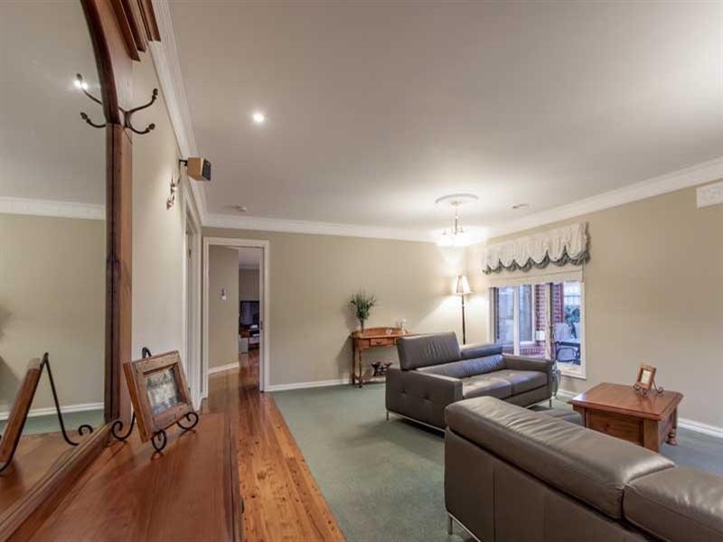 5 Botany Walk, Mornington VIC 3931