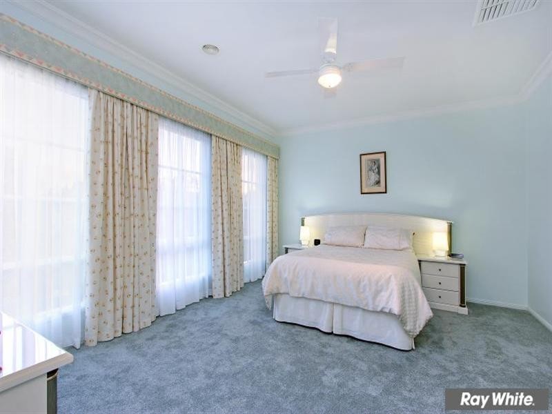 5 Beldarry Court, Mount Martha VIC 3934