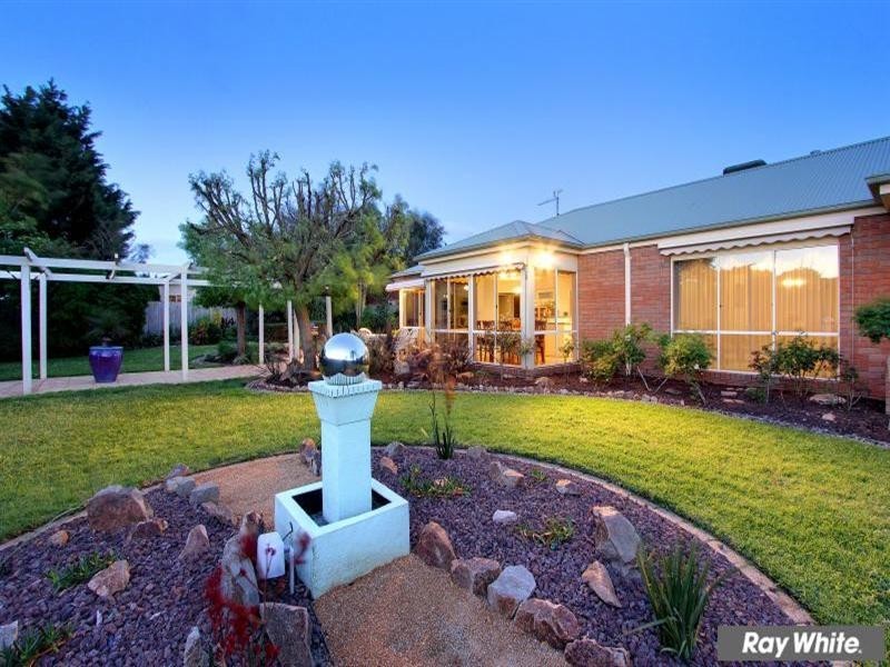 5 Beldarry Court, Mount Martha VIC 3934