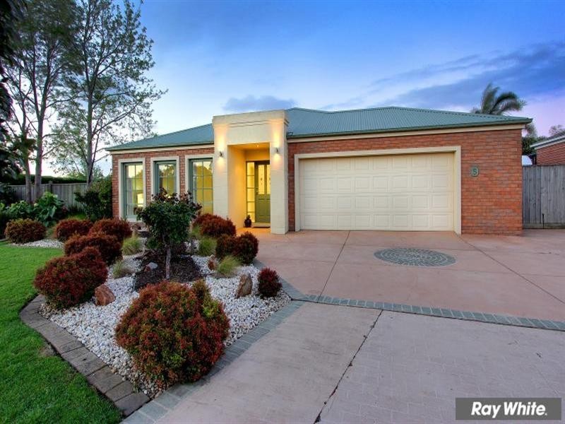 5 Beldarry Court, Mount Martha VIC 3934